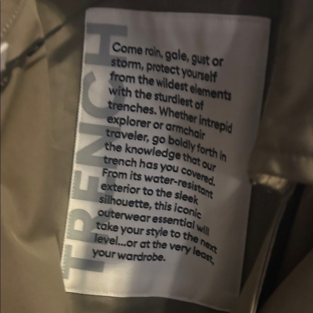 Banana Republic Trench - Picture 3 of 9